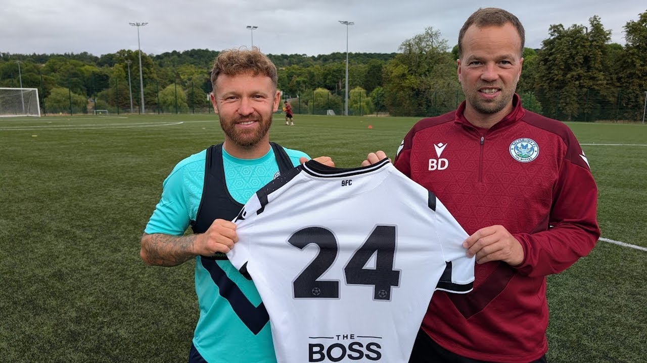 SIGNING | Matty Taylor