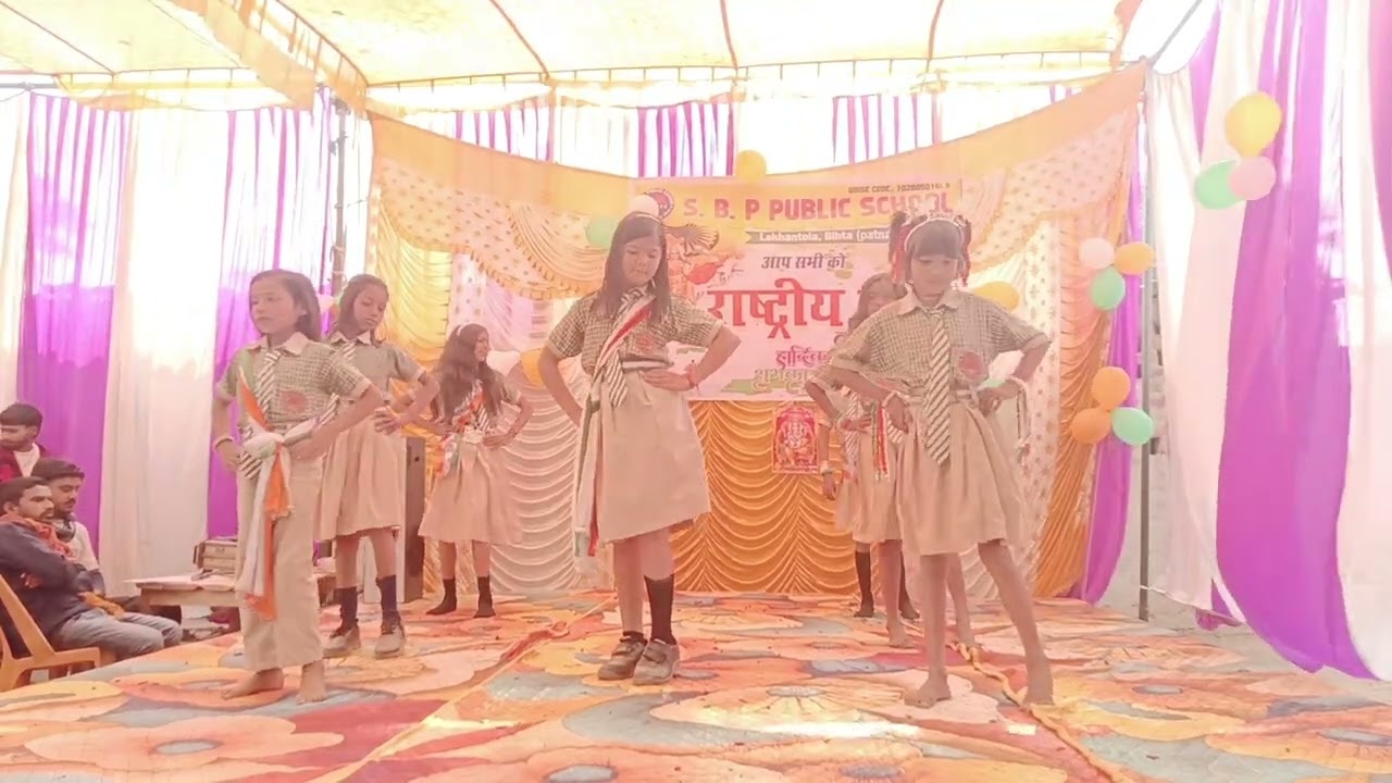 Pada likha babua kalamiye me Jan ba girls dance 