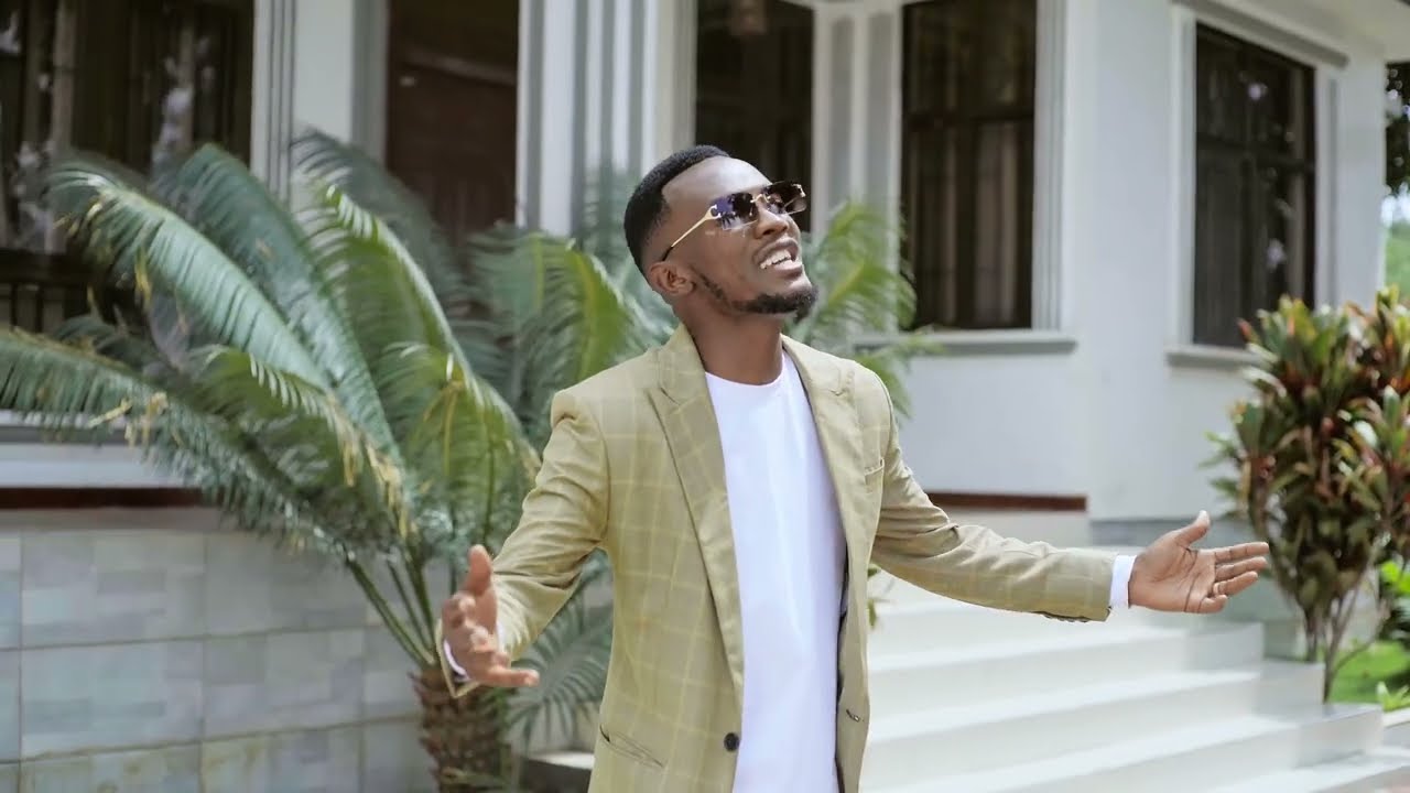 Kelly-Sante Bwana(Official Video) Ft Walter Chilambo