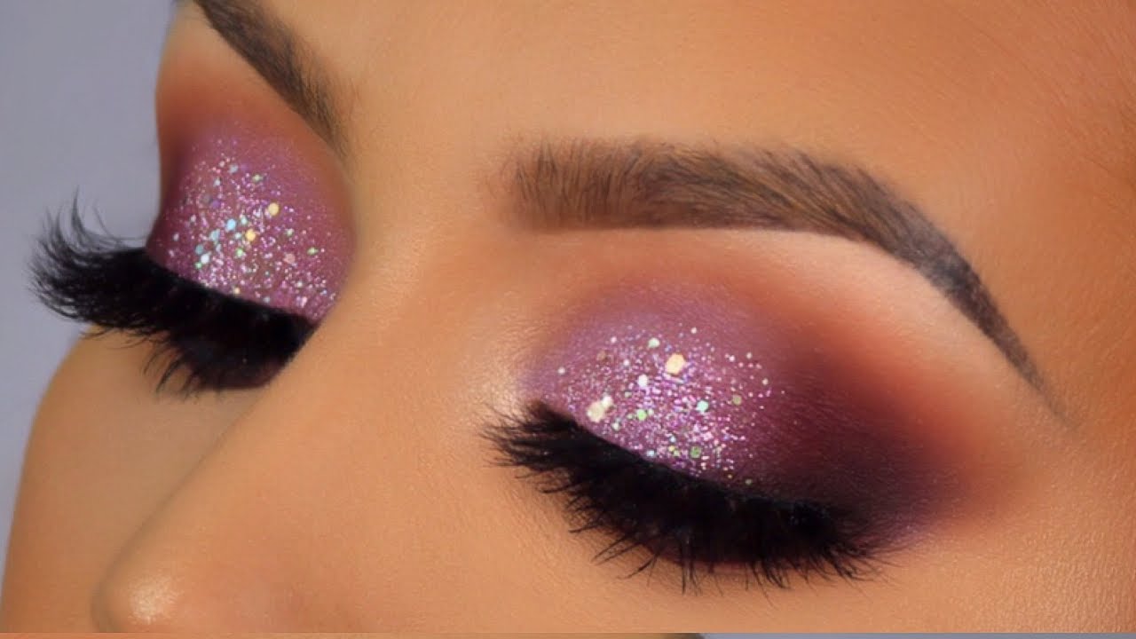 Purple glitter smokey eye 2019