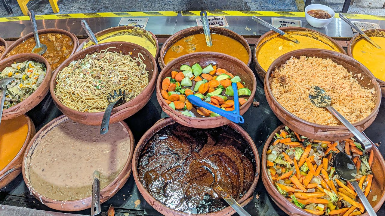 GASTRONOMIA MEXICANA | Buffet El MANDIL ¿El más Sabroso de todo PÁTZCUARO?