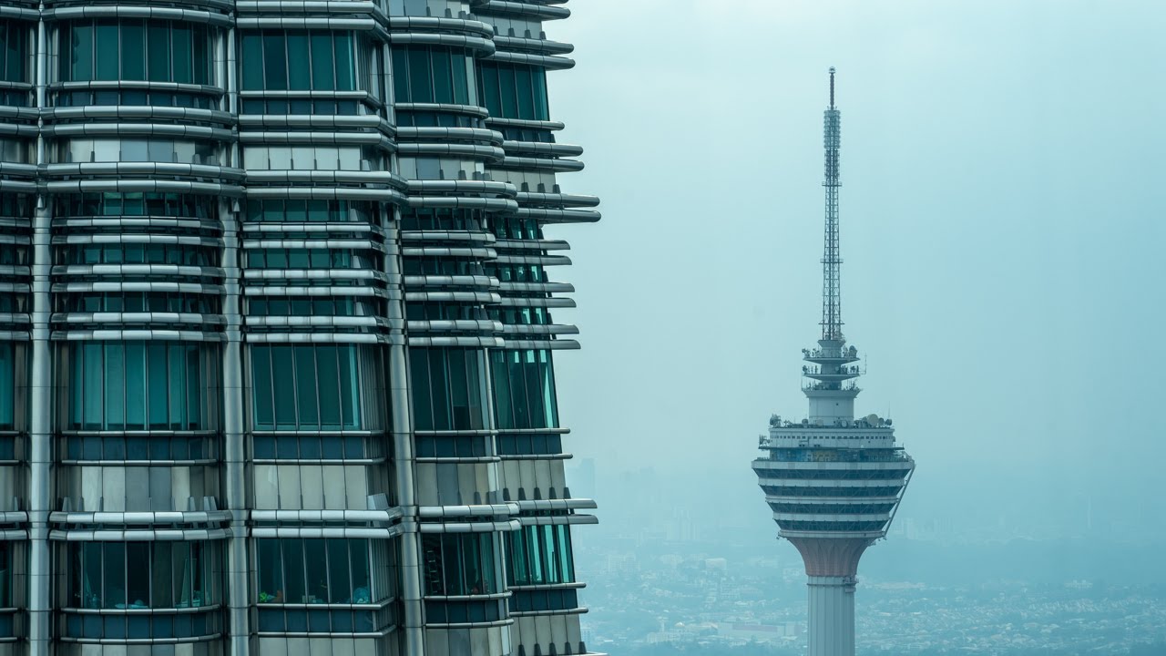 Petronas Twin Towers, tallest buildings in Kuala Lumpur, Malaysia