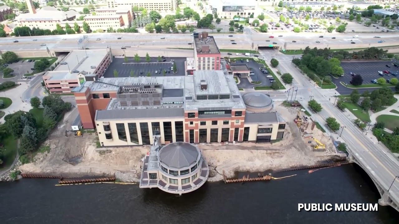 A Grand Rapids Flyover of all the current development projects.