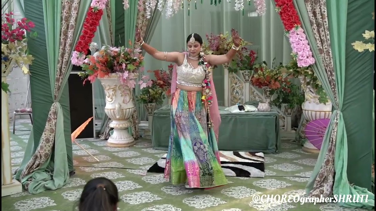 BRIDE MEHENDI DANCE||MEHENDI LAG JAVE+CHALKA|| BEAUTIFUL DANCE|| #wedding #mehendidance