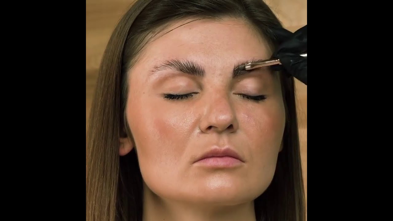 Antakių laminavimas su POSH LASHES