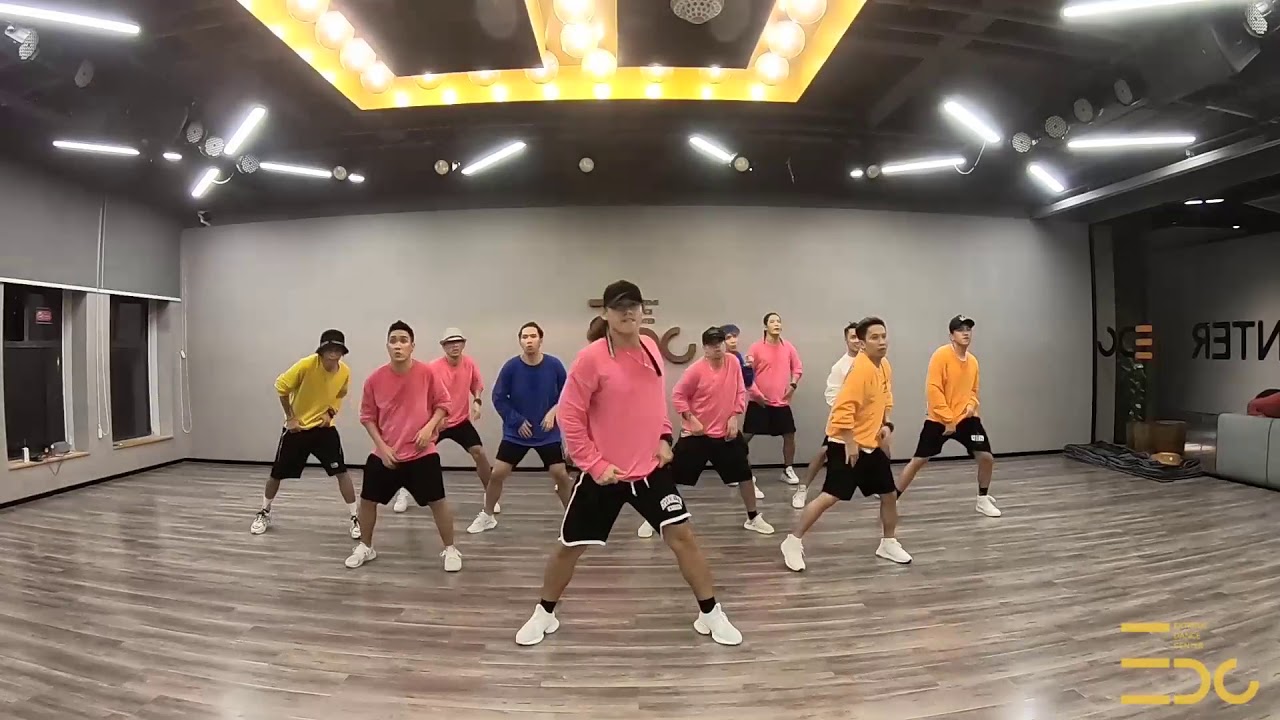 EDC Funky Dance Fitness - Anpanman by BTS