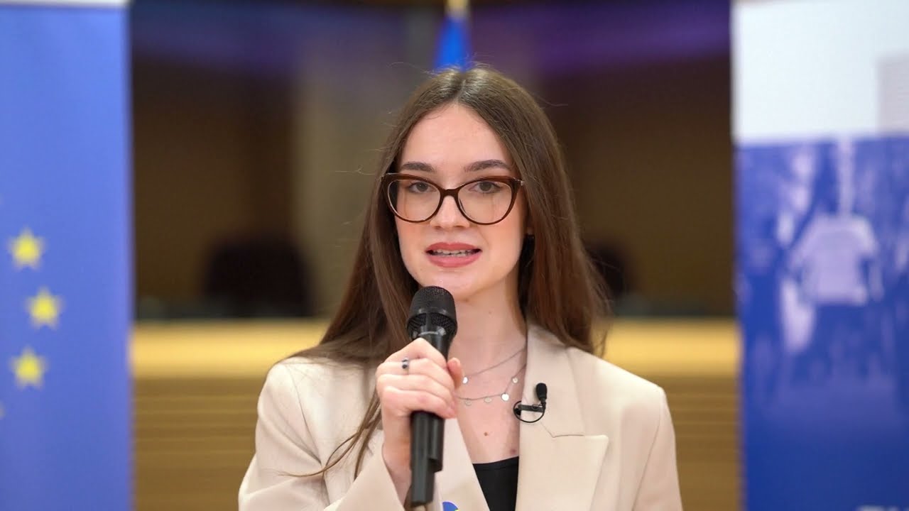 Ukrainian Student Shares Powerful Message of Solidarity Amid the Ukraine War