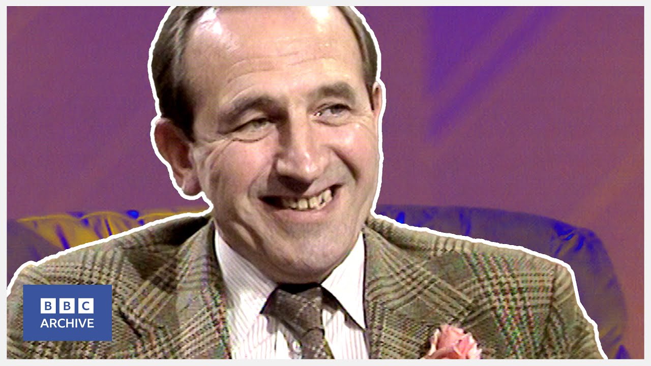 1980: LEONARD ROSSITER looks back on his CAREER | Nationwide | BBC Archive