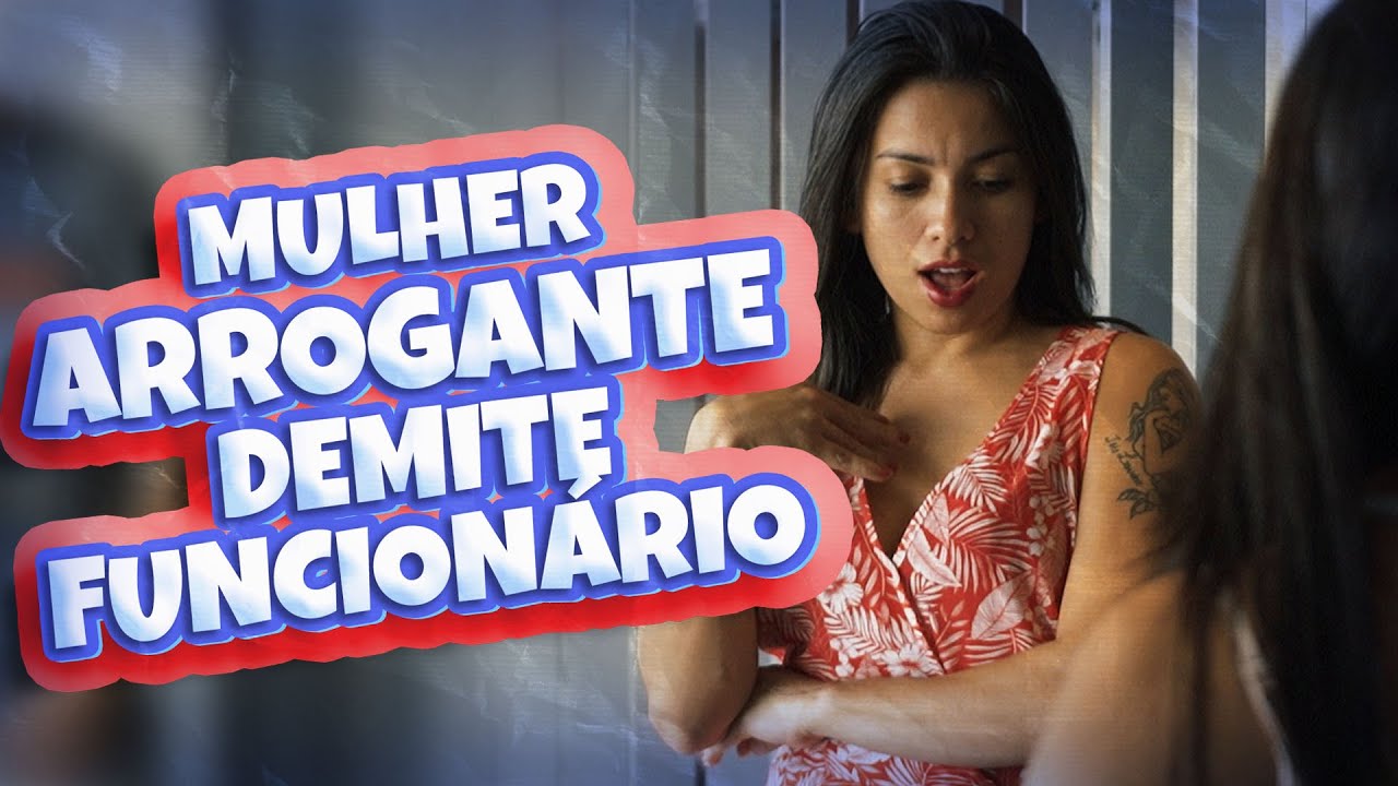 Mulher arrogante demite funcionários de mansão