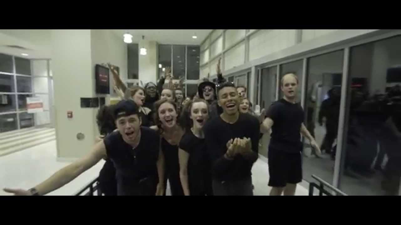 UNCSA Welcome Squad Lipdub 2015 Don't Stop Me Now