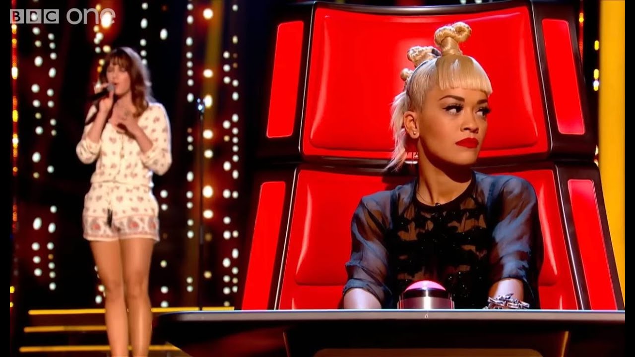 Esmee Denters sings 'Yellow' (The Voice UK)