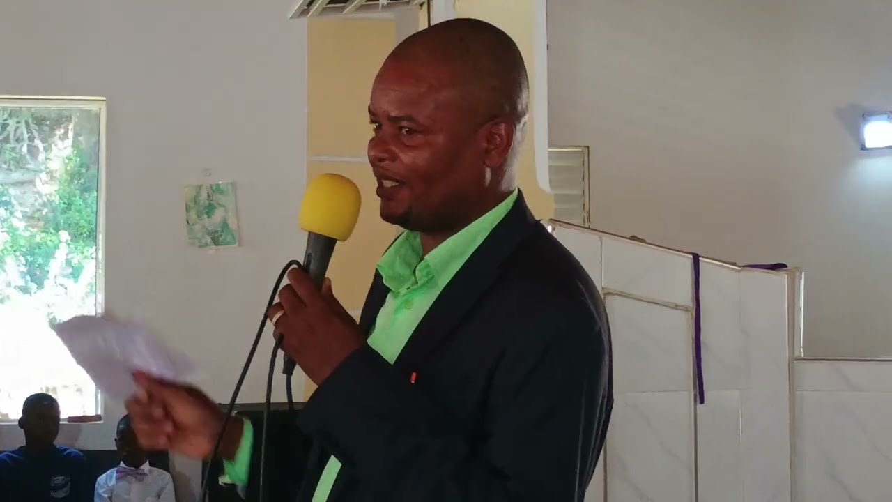 PrezidanAJSBJR kap remèsye otorite kite prezan nan fèt asosiyasyon an 08mars 2026