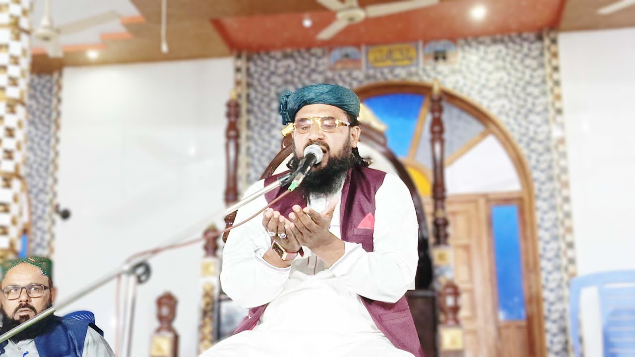 “Hazrat ne kamaal kar diya.”