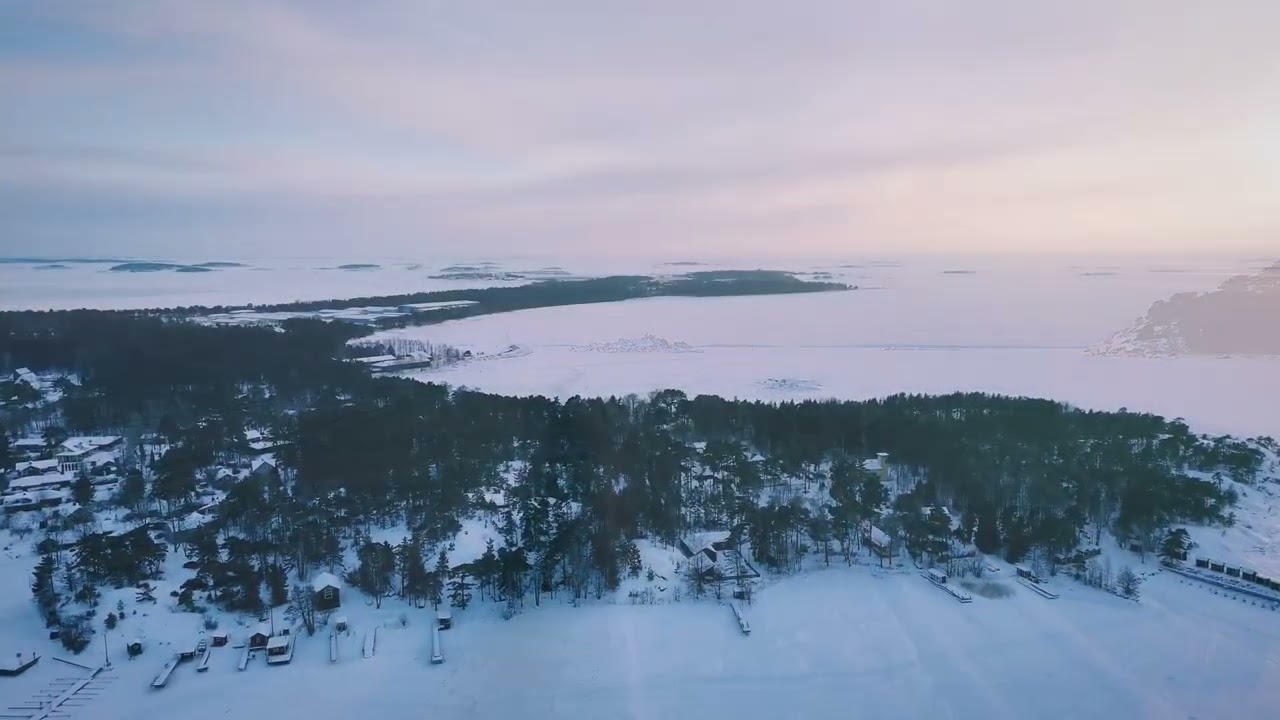 19.2.2026 Hieman utuista ja niin kaunista luonto tarjoilee kulkijalle Hankoniemen maisemissa. 