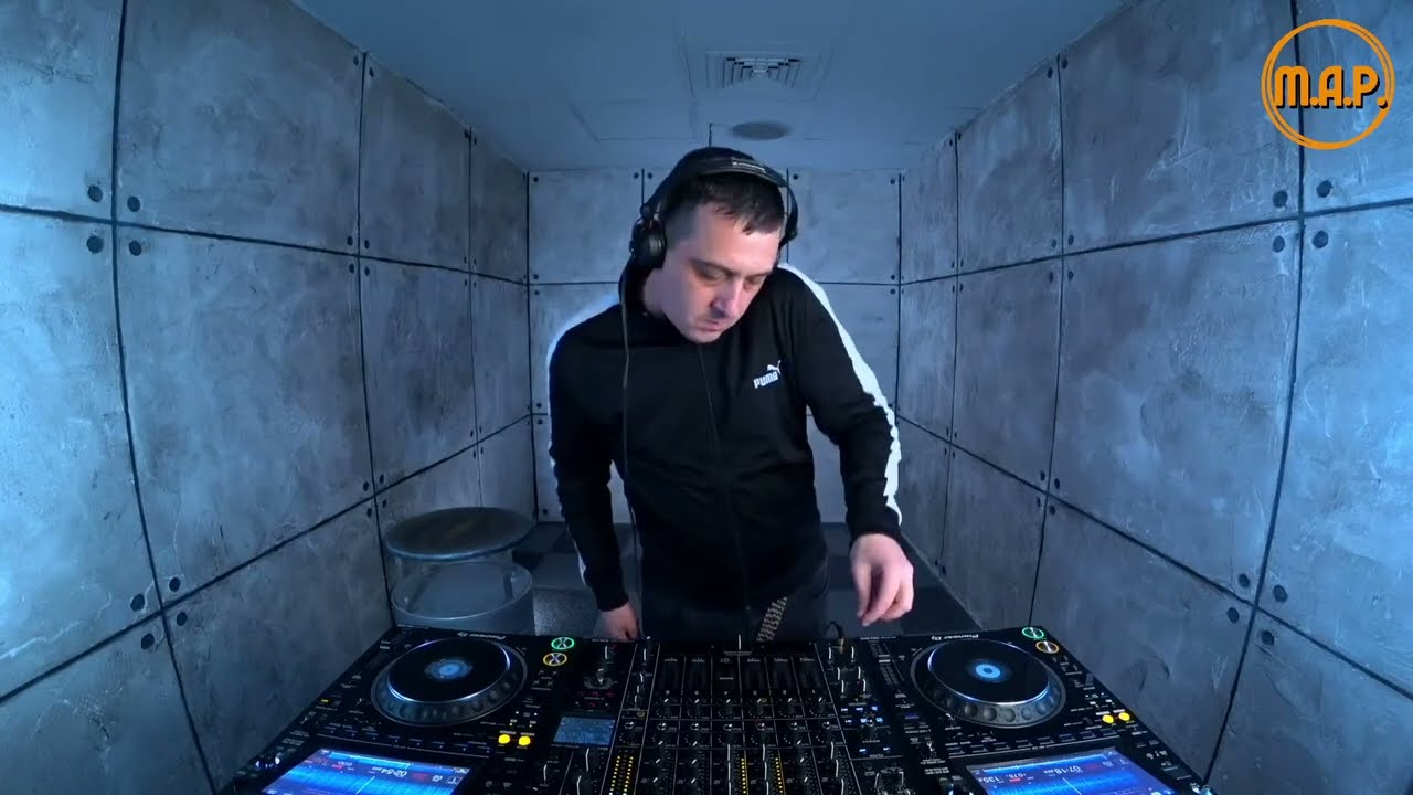 Roma Zuckerman on map - 28 July 2022 Live Dj Set New school Techno classic Mix