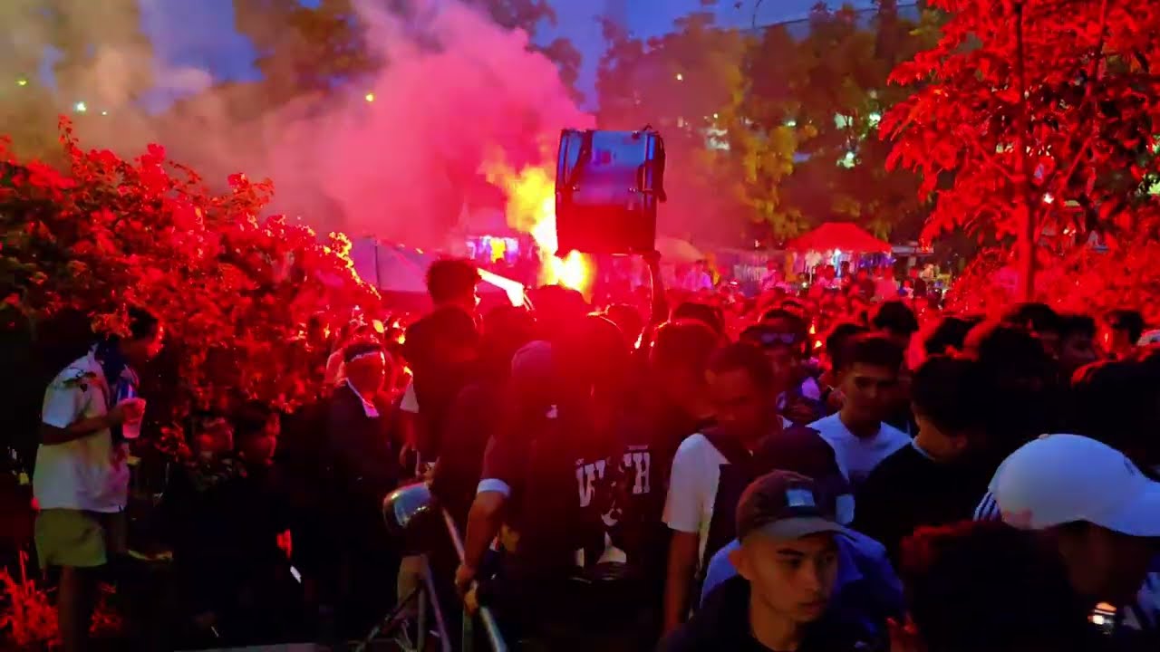 7 MINUTES OF PERSIB BANDUNG FANS AGAINST PERSIJA JAKARTA 💙🔥🔥