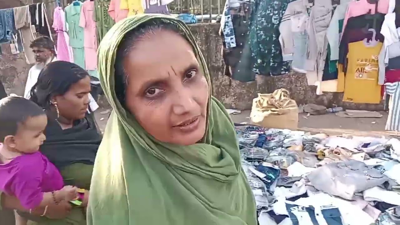 Aaj ham Gaye marol market