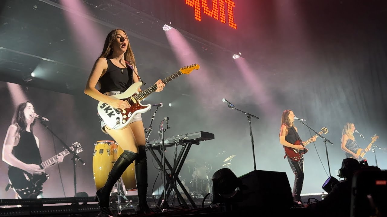 HAIM - Live at The Bomb Factory, Deep Ellum, Dallas, TX 9/25/2025