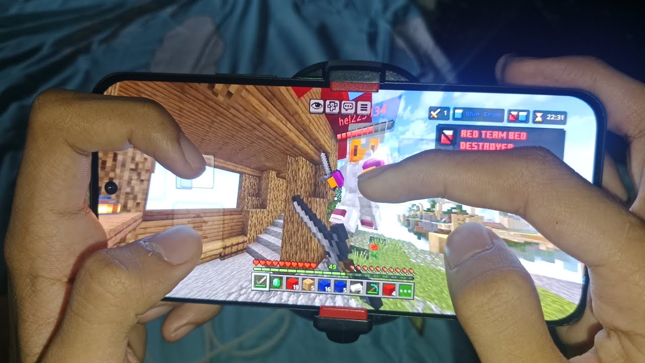 Insane Bedwars DUELS Handcam (3 wins in a Row + Crazy Comboes)