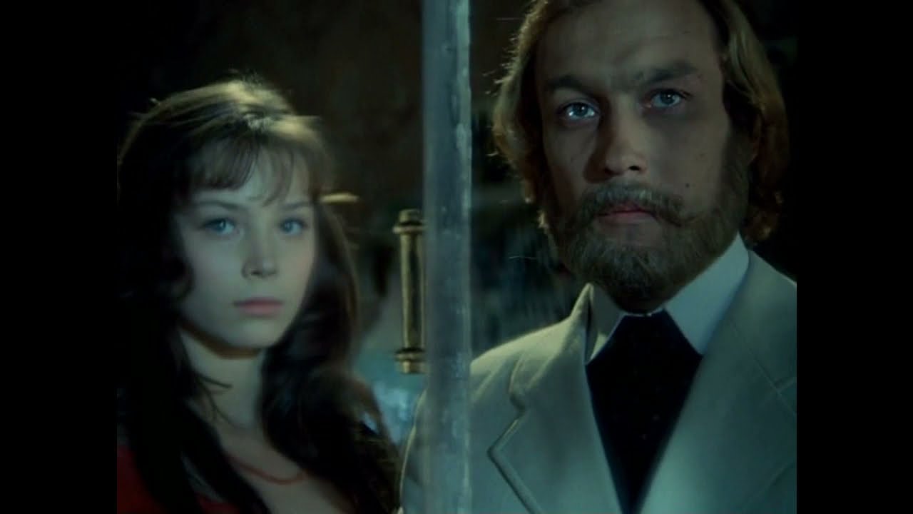 Таисия Повалий  - Разрыв-трава..  автор ролика Светлый