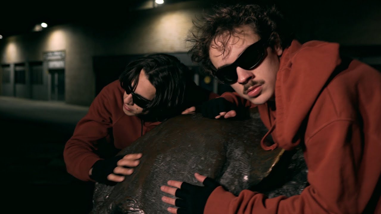 Zang&atilde;o The Boss - Grosso 💪 ft. BEREND (V&iacute;deo Oficial)
