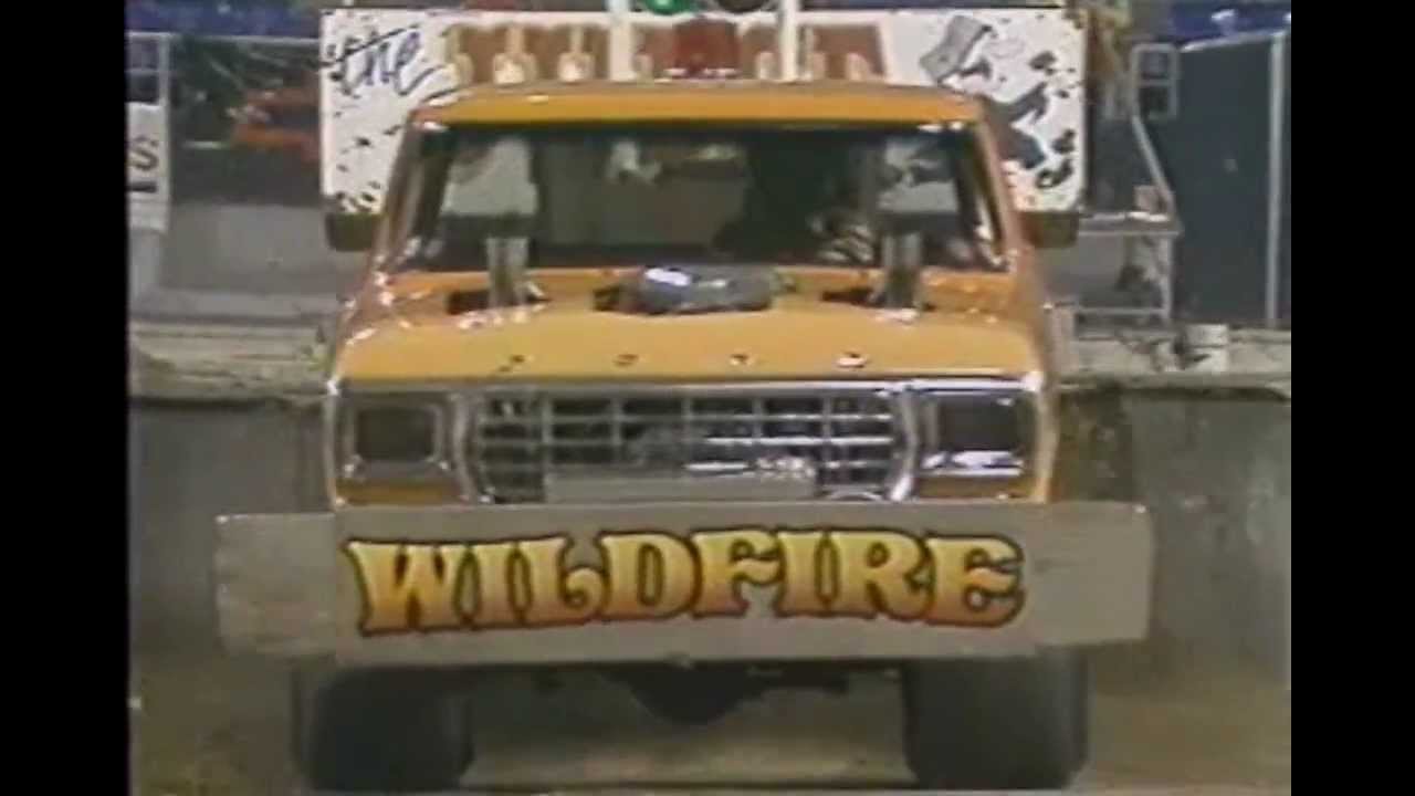 Monster Truck Bloopers and Motor Mayhem - USA Motorsports (1991)
