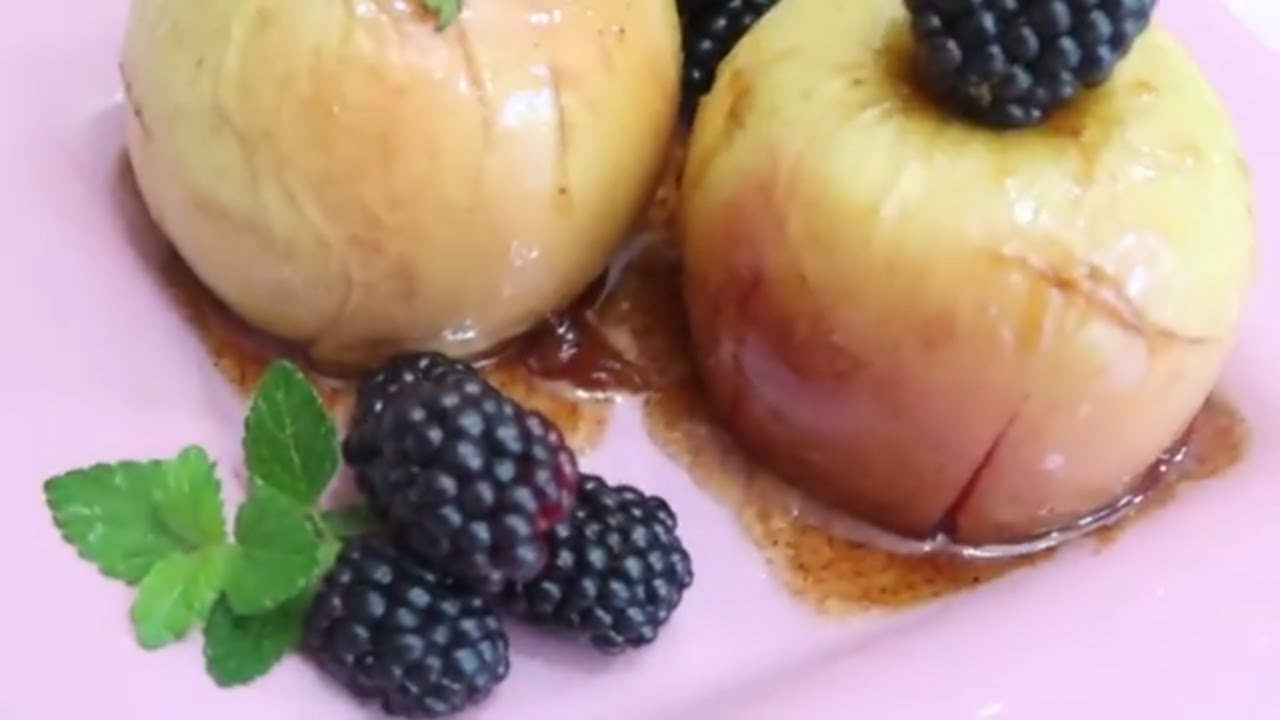 Яблоки запеченные в духовке с корицей