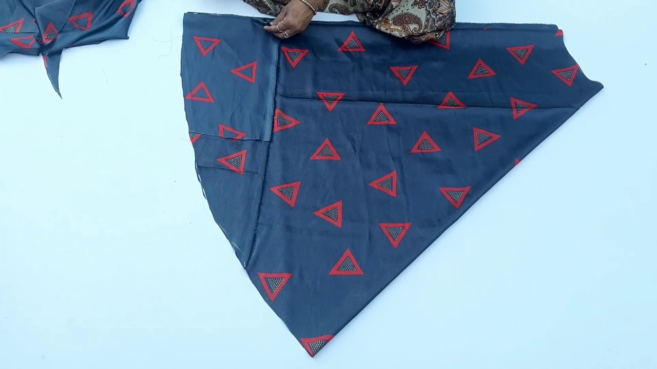 अंब्रेला कट लहंगे की ऐसे करिए कटिंग कभी नहीं पड़ेगा टेरा