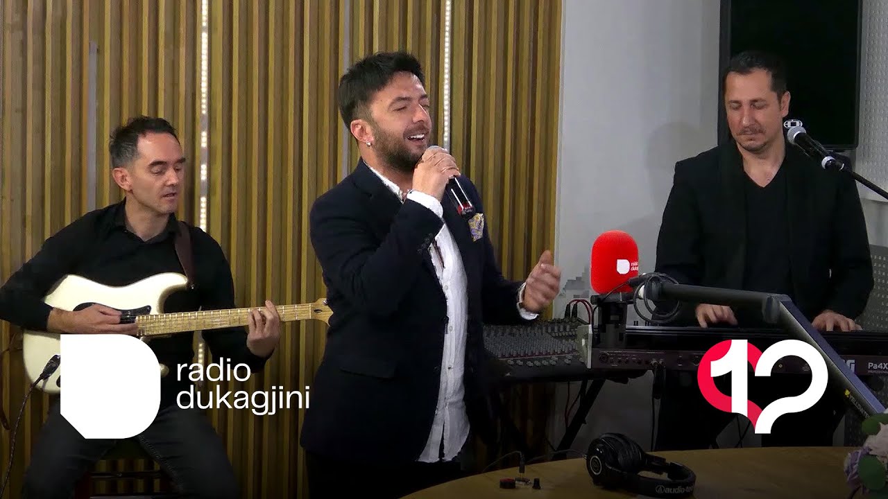 Muzikë LIVE nga Denik Prizreni, Artan Rexhepi dhe Astrit Stafai