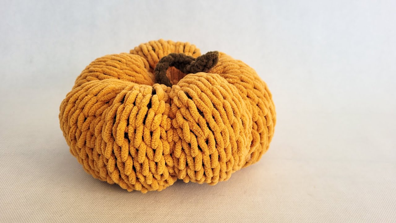 Dynia dziergana palcami. Dynia z włóczki Puffy Alize More. Pumpkin crochet pattern