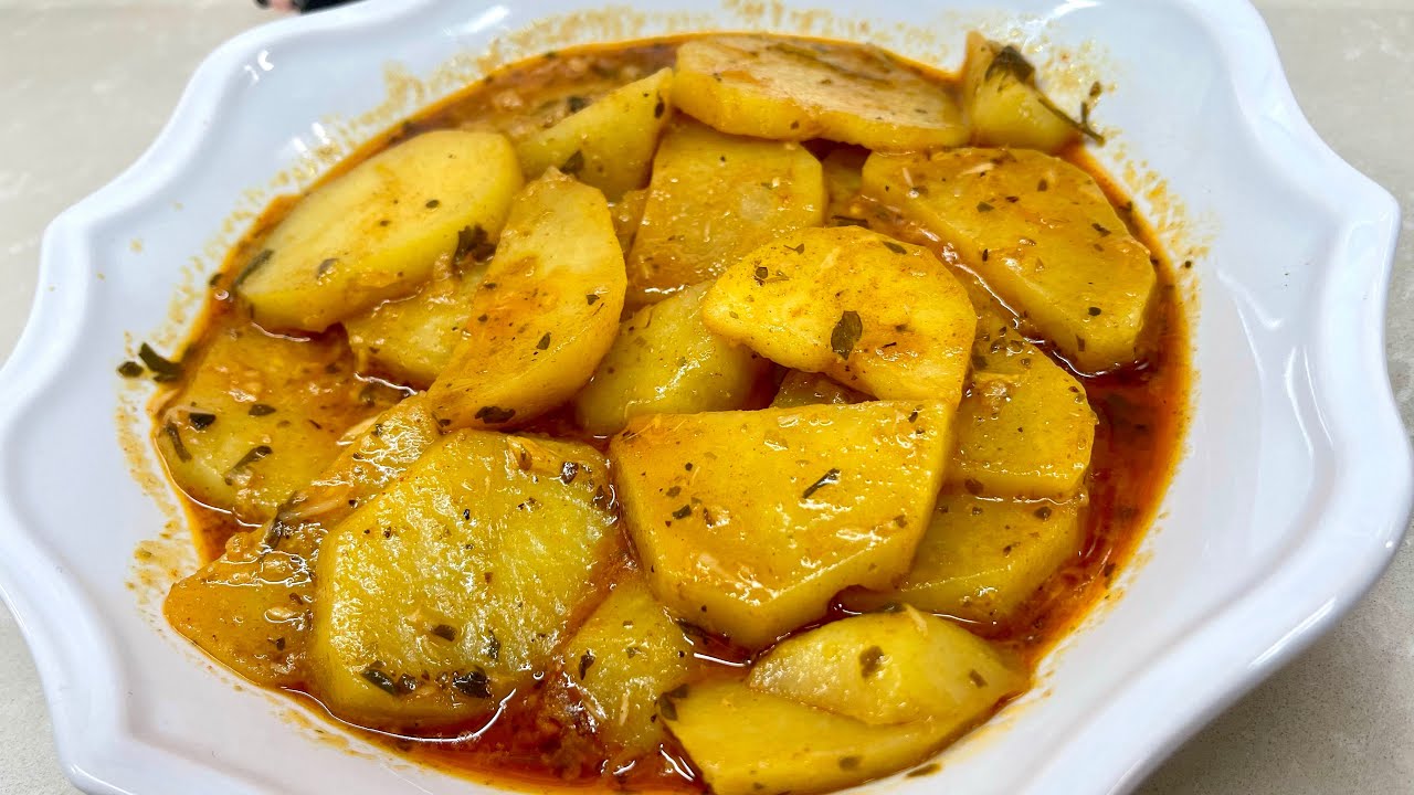 PATATAS EN ADOBILLO