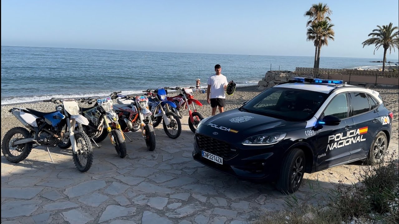 Superbike VS Police