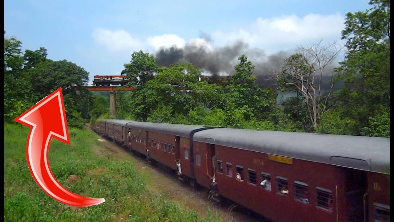 DHULGHAT SPIRAL ( चार का अंकदा ) | METRE GAUGE TRAIN  - INDIAN RAILWAYS