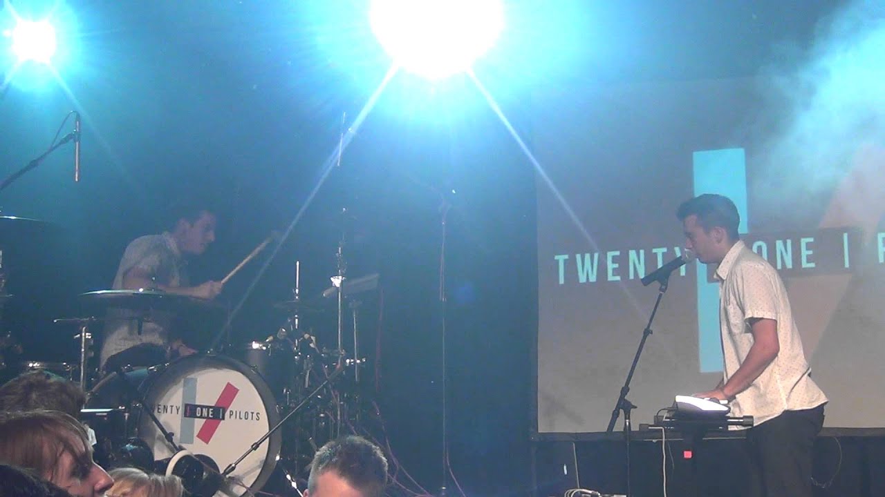 Trees LIVE - Twenty One Pilots