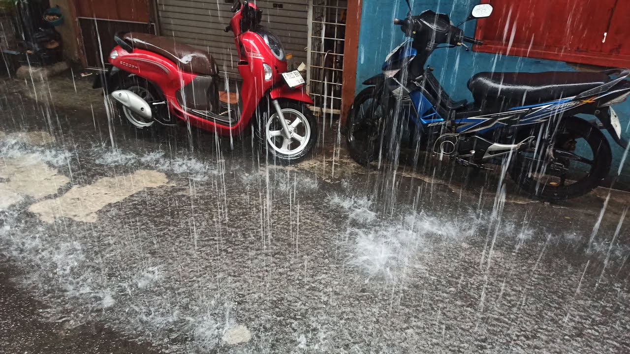 hujan deras