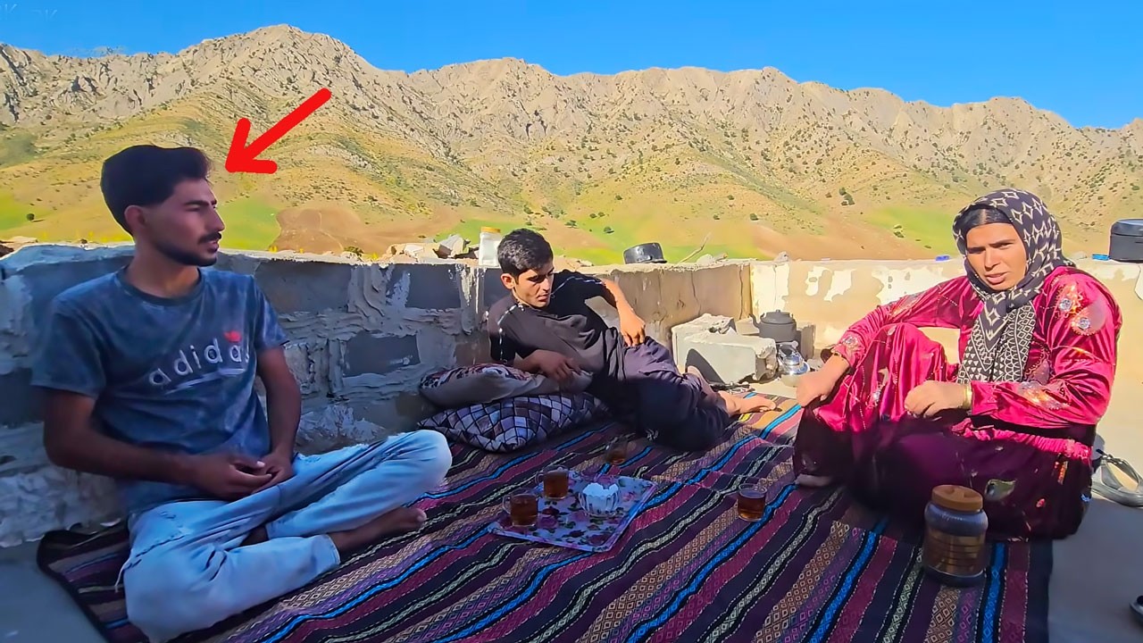 Why did the stranger come to visit Fariba?