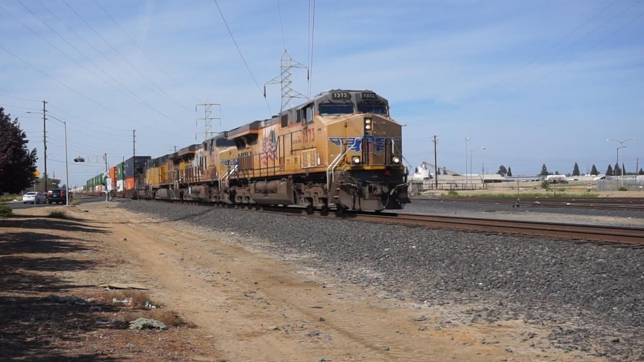 Union Pacific ZBRLC passing down the Fresno sub!