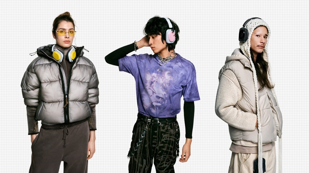 Fanatics, featuring Headphone (a)