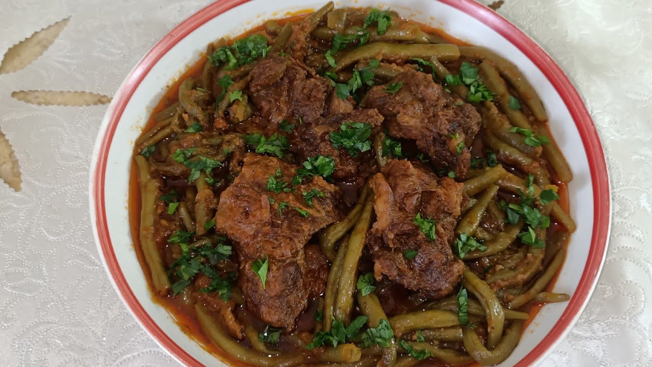 لوبيا ماشطو باللحم البقري