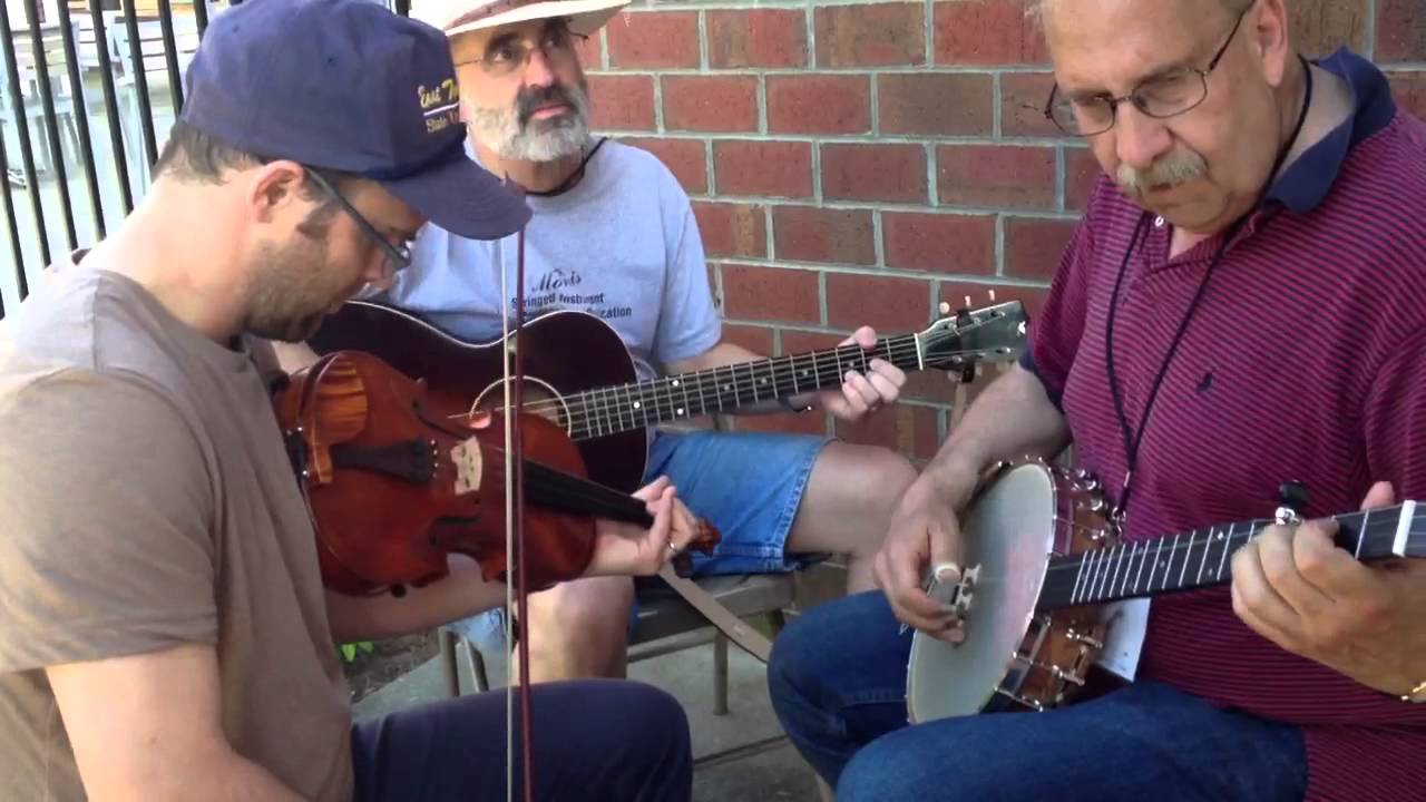 Joe Decosimo fiddles Happy Hollow w Steve &  John