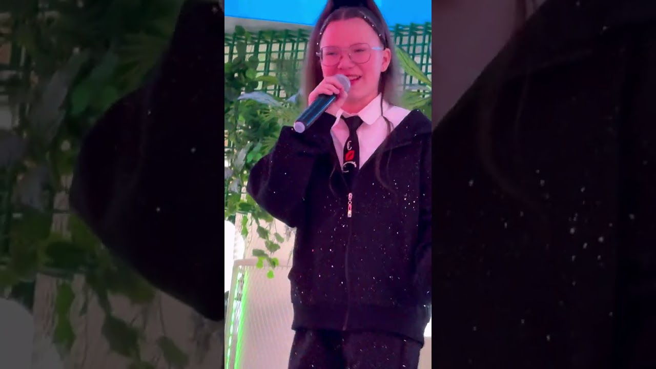 ТЦ Фантастика ❤️День Всех Влюбленных❤️кавер СЧАСТЬЕ ❤️#софьябондаровская #алексейчумаков #счастье 