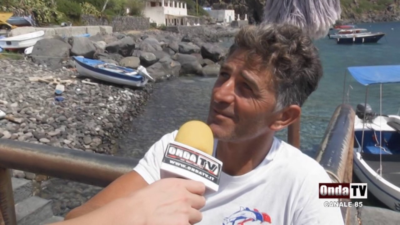 La piccola isola di Filicudi e i suoi abitanti