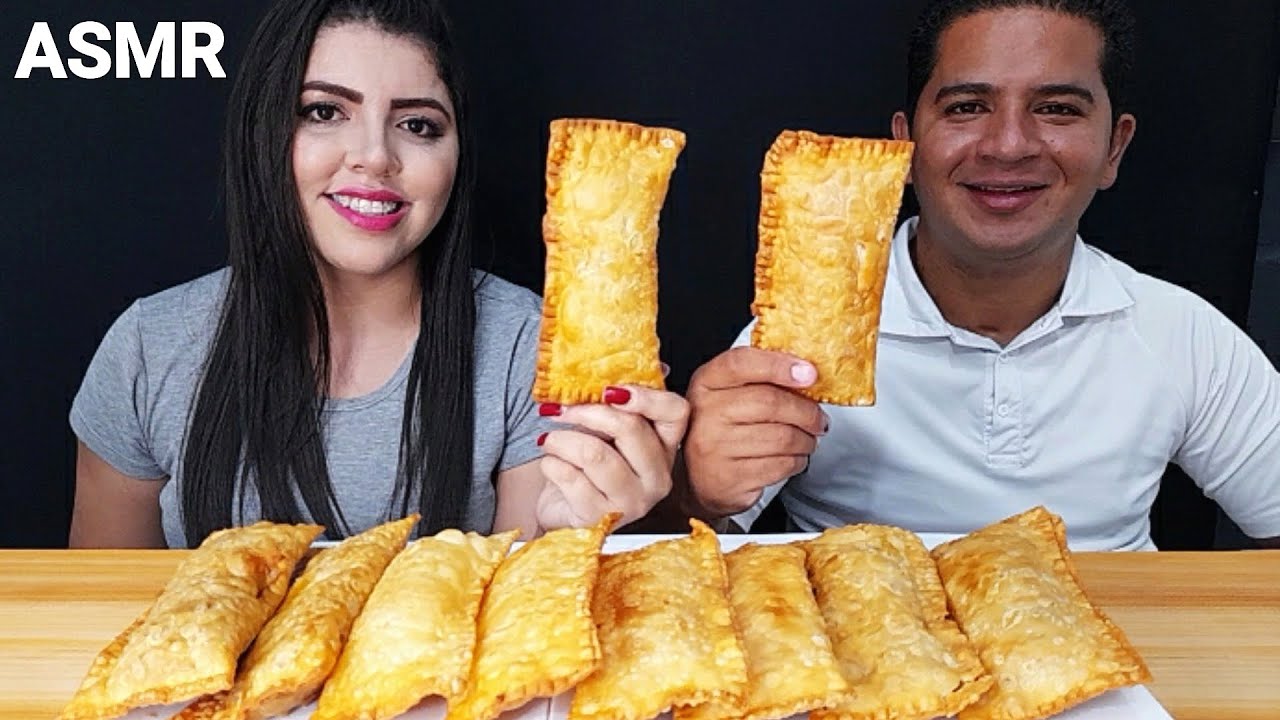 ASMR COMIDA - PASTEL DE QUEIJO, CARNE E PRESUNTO COM QUEIJO (MUKBANG) SONS DE MASTIGAÇÃO