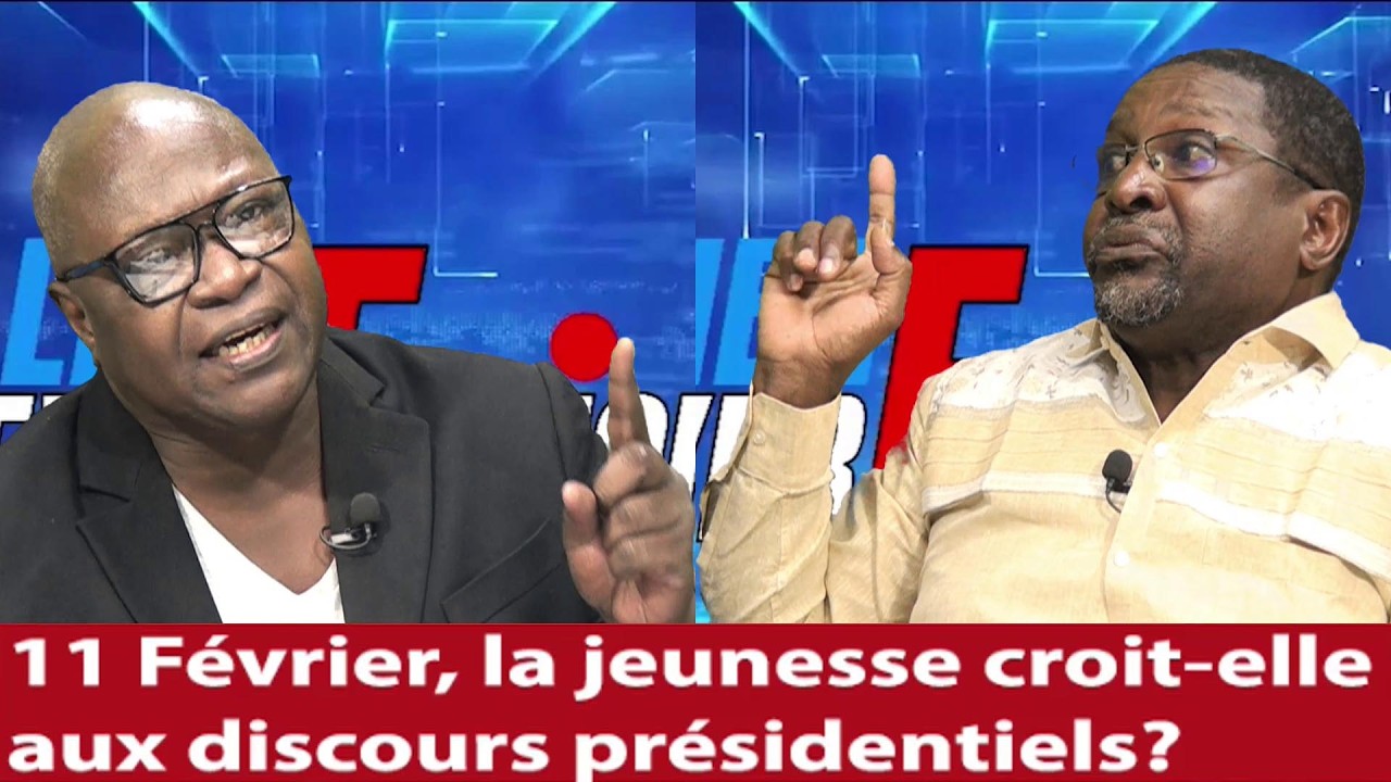 IL LE TRAITE D'A-N-A-L-P-H-A-B-E-T...