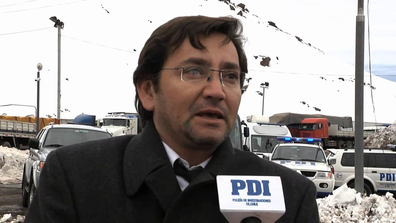 A 29 años de la tragedia: PDI realiza homenaje a mártires del paso Los Libertadores