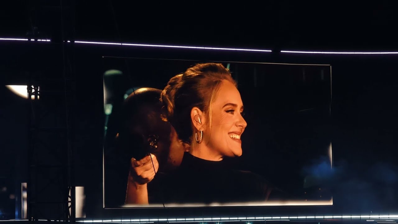 Adele in Munich 4K - Chasing Pavements & All I Ask - Night 9 (30/08/24)