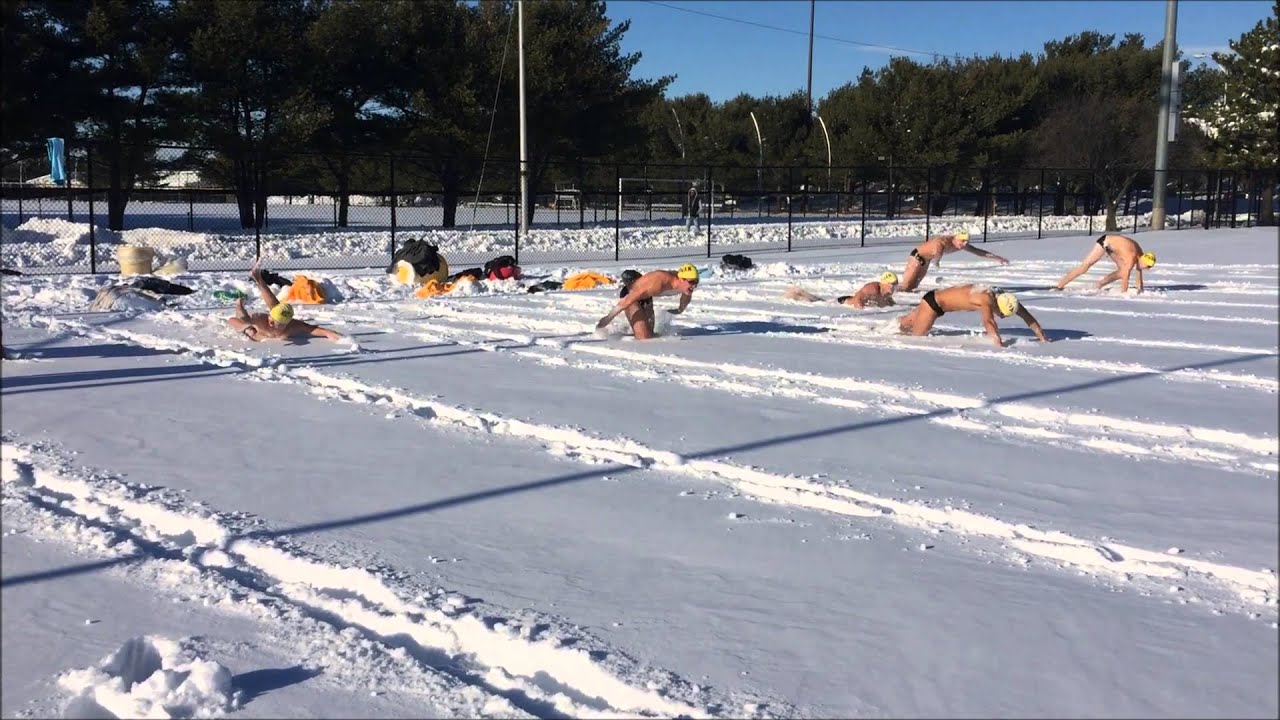 Rowan Men's Swimming and Diving: Snow Swim