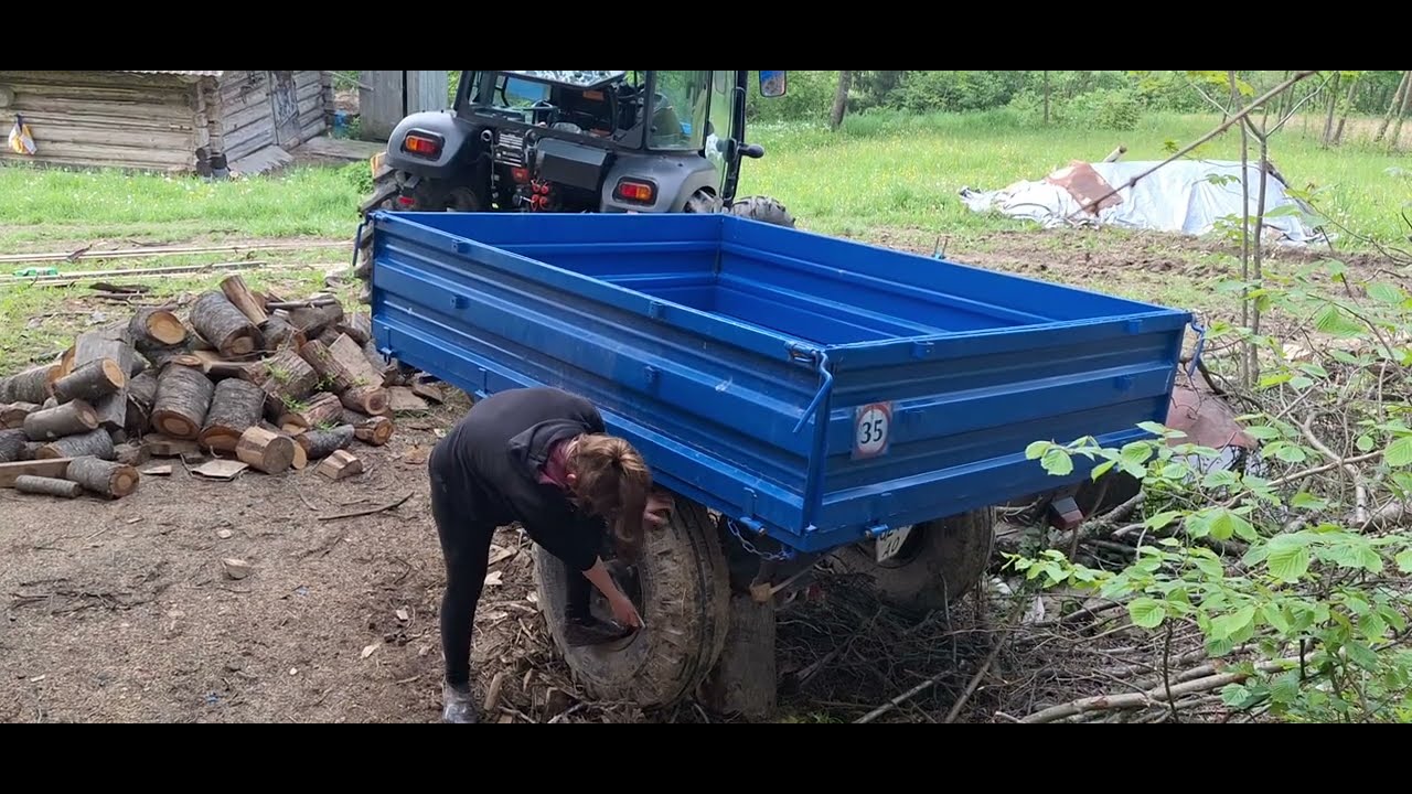 «Деревенская дорога: из леса к теплу»«Поездка по деревне — Трактор, прицеп и подготовка к зиме»