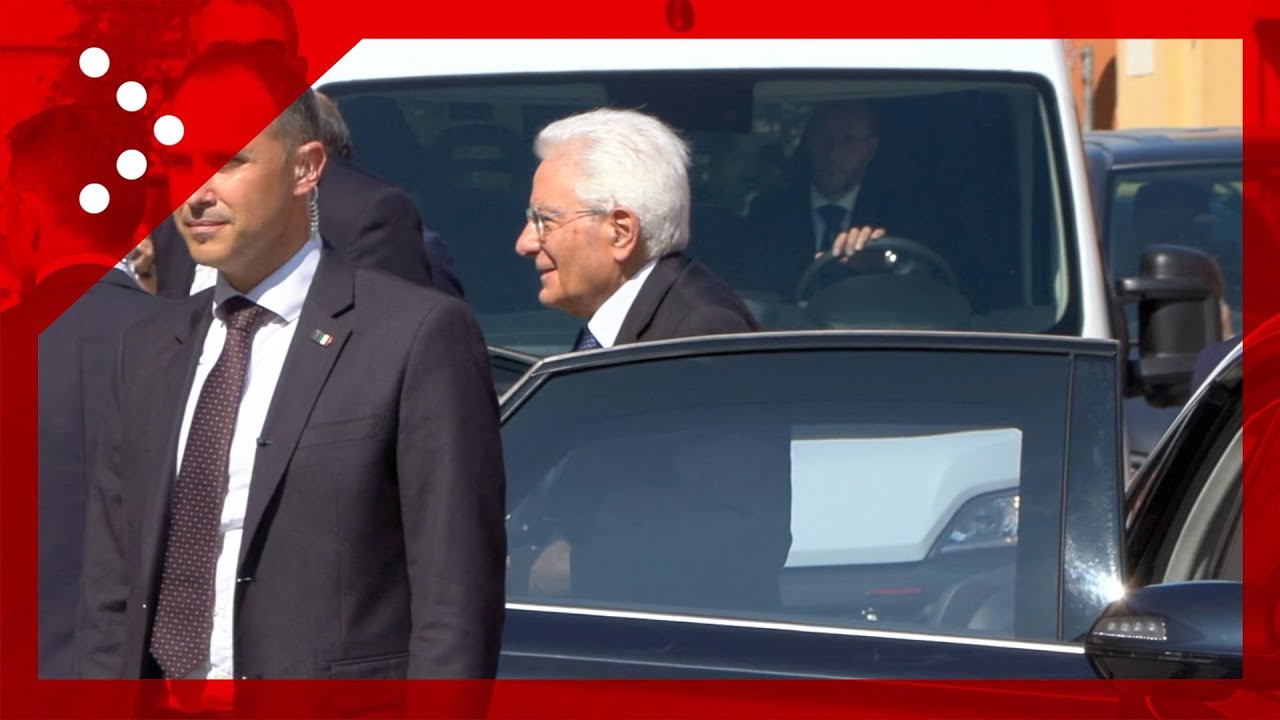 Mattarella in visita nelle zone alluvionate dell'Emilia Romagna: l'arrivo al teatro Rossini di Lugo