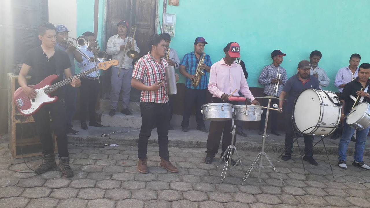 Banda De Cahuasqui